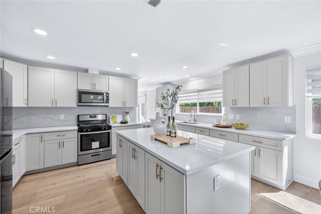 1506 Camino Del Sol, Fullerton, CA 92833