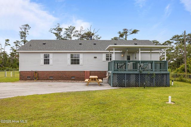 2976 Cedar Island Road, Cedar Island, NC 28520