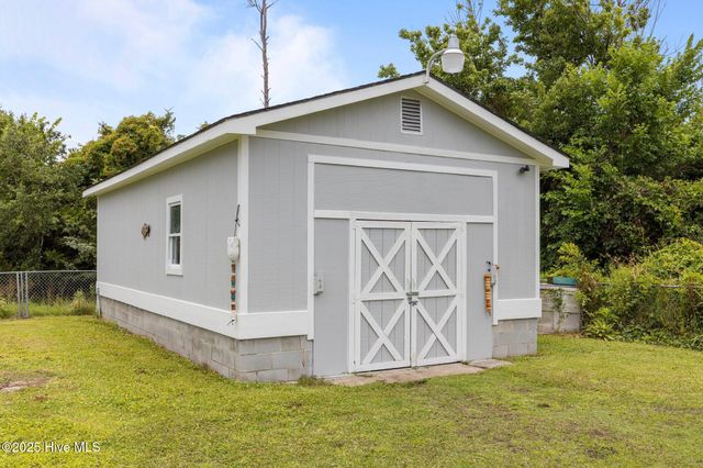 2976 Cedar Island Road, Cedar Island, NC 28520