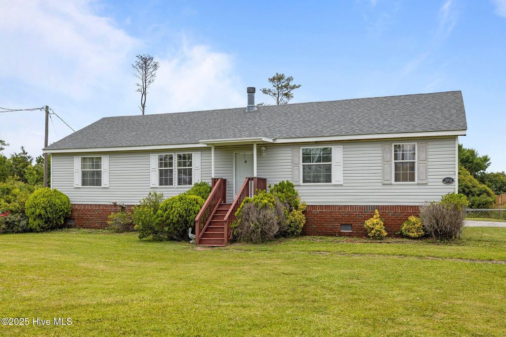 2976 Cedar Island Road, Cedar Island, NC 28520