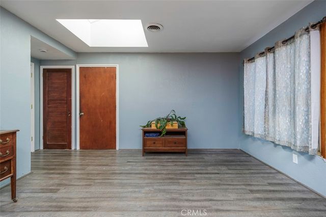 674 Senate Street, Costa Mesa, CA 92627