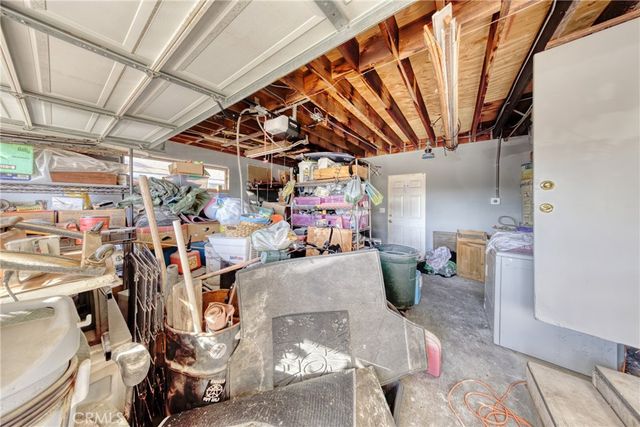 674 Senate Street, Costa Mesa, CA 92627