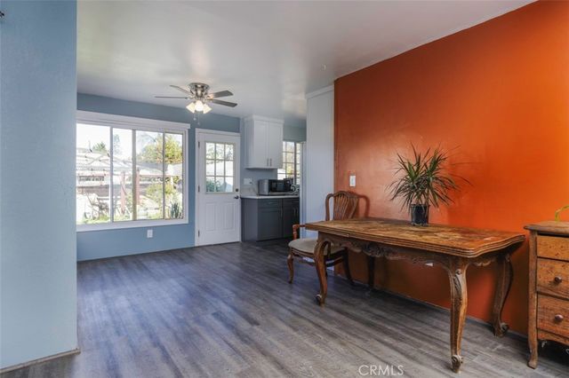 674 Senate Street, Costa Mesa, CA 92627