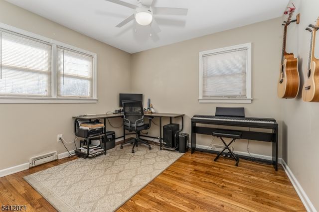 17 Putnam St, Somerville Boro, NJ 08876