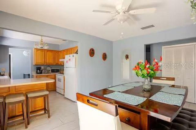 2604 CAMPUS HILL DRIVE, Tampa, FL 33612