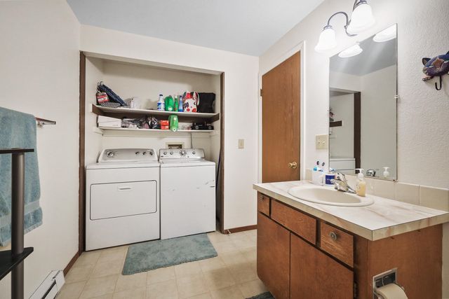 1113 W 10th Ave, Spokane, WA 99203