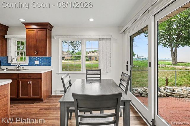 32200 Jefferson Avenue, Saint Clair Shores, MI 48082