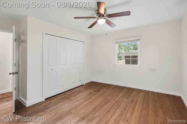 32200 Jefferson Avenue, Saint Clair Shores, MI 48082