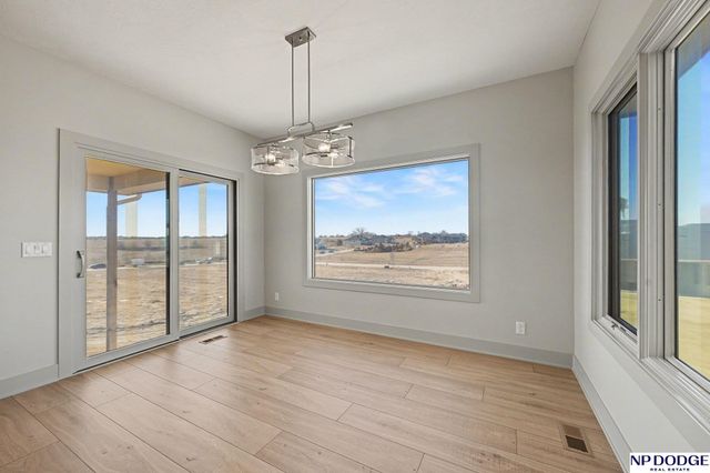 3638 S 217 Street, Elkhorn, NE 68022