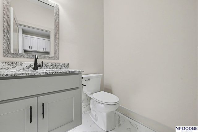 3638 S 217 Street, Elkhorn, NE 68022