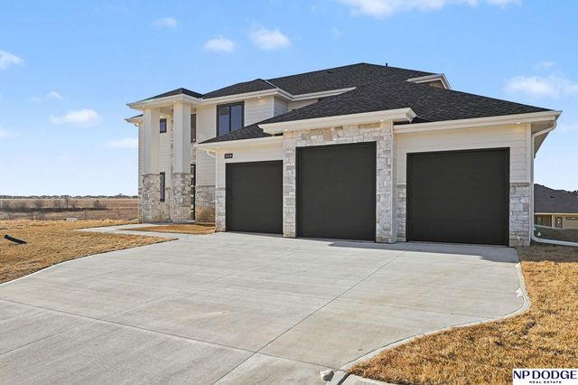 3638 S 217 Street, Elkhorn, NE 68022