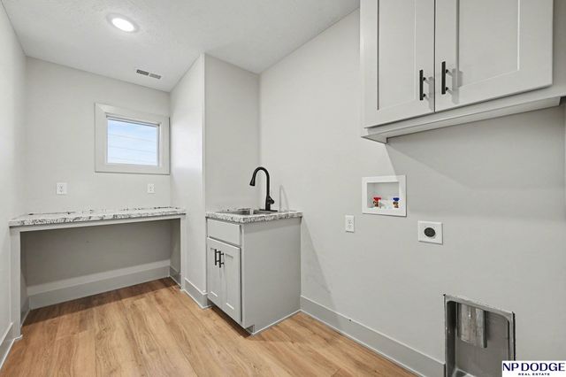 3638 S 217 Street, Elkhorn, NE 68022