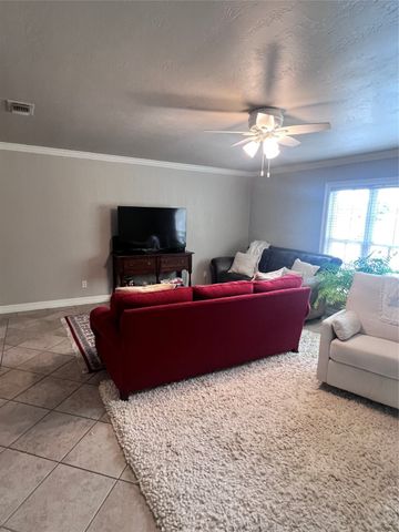 1303 Randy Drive, Graham, TX 76450