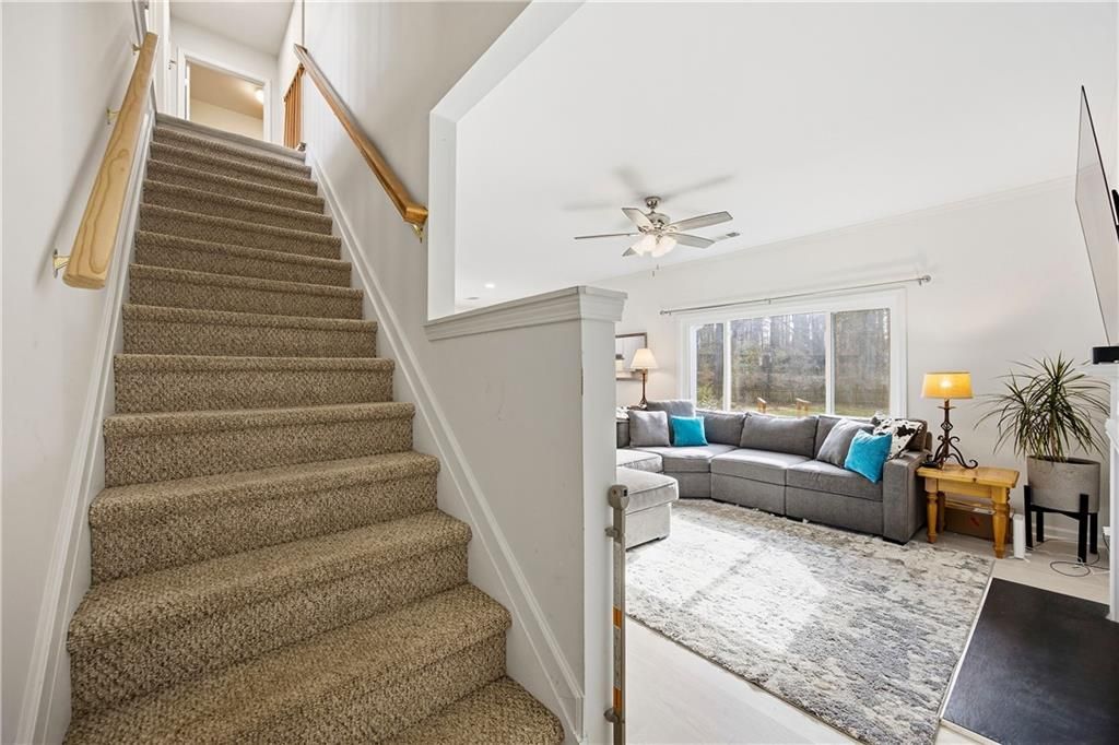 Image 15 of property listing at 2915 Brookwater Drive, Cumming, GA 30041