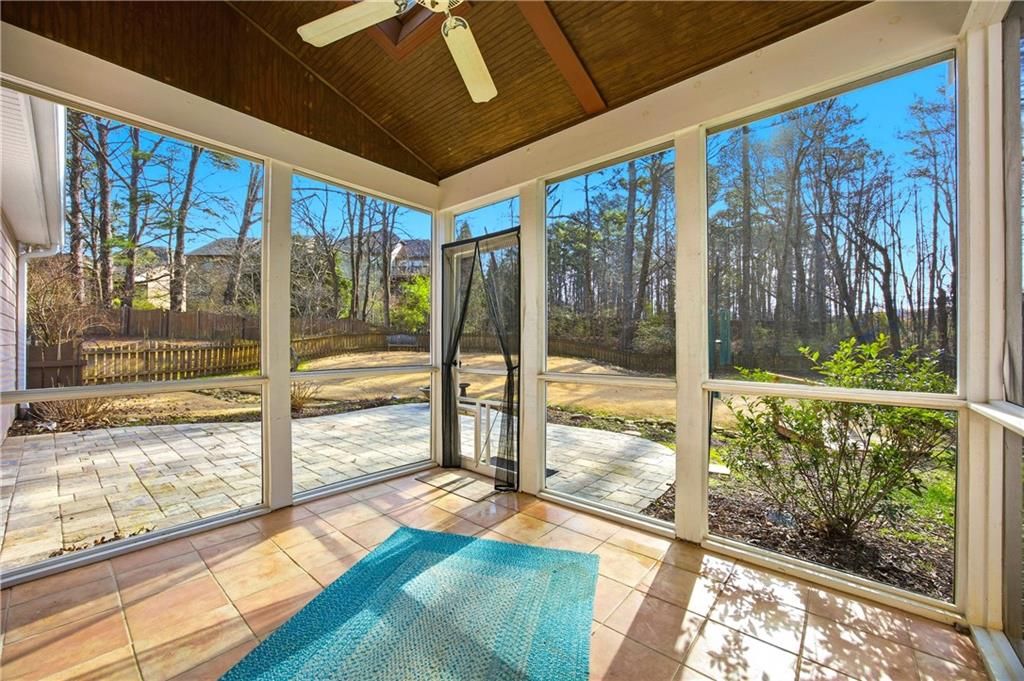 Image 27 of property listing at 2915 Brookwater Drive, Cumming, GA 30041