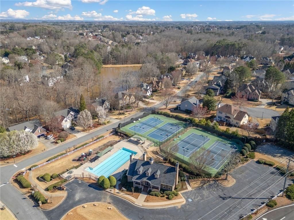 Image 35 of property listing at 2915 Brookwater Drive, Cumming, GA 30041