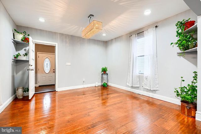 619 NORTHPOINT RD, Baltimore, MD 21224