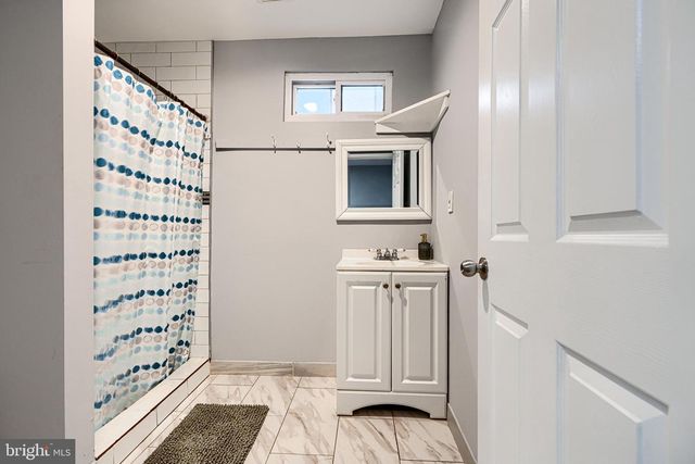 619 NORTHPOINT RD, Baltimore, MD 21224