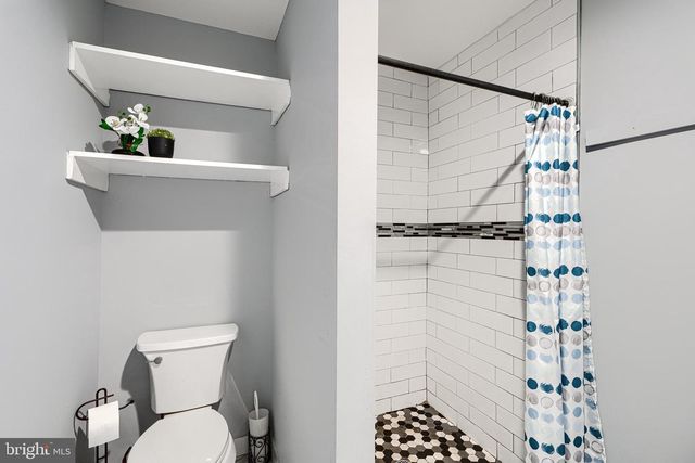 619 NORTHPOINT RD, Baltimore, MD 21224