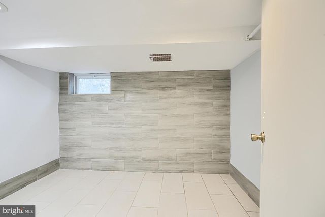 619 NORTHPOINT RD, Baltimore, MD 21224