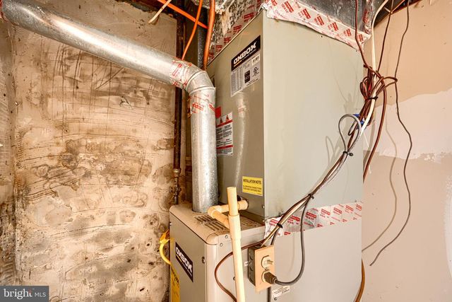 619 NORTHPOINT RD, Baltimore, MD 21224