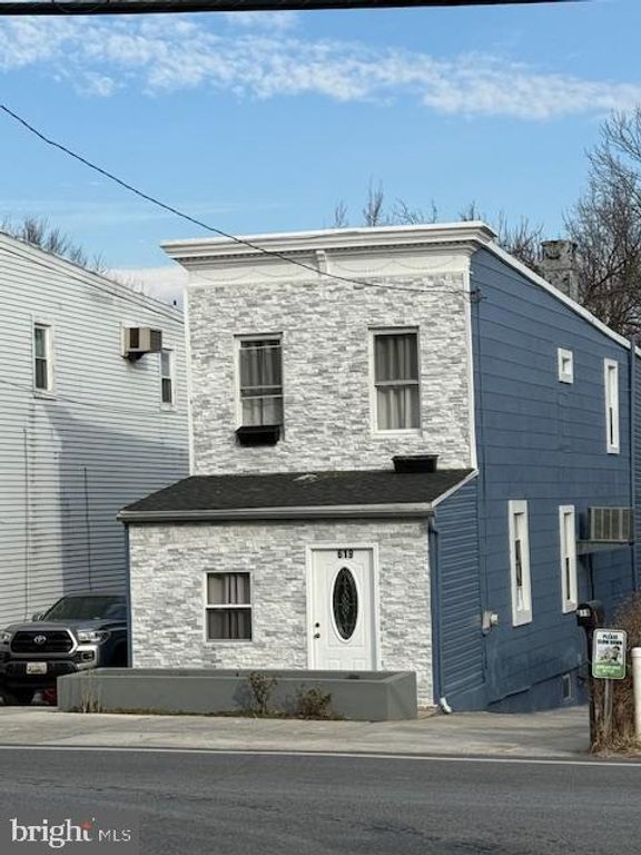 619 NORTHPOINT RD, Baltimore, MD 21224