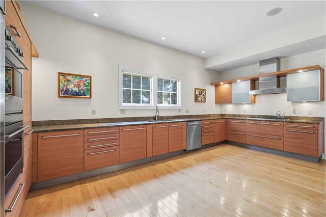 1219 Fairstead Ln., Squirrel Hill, PA 15217