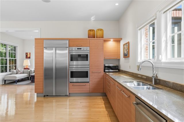 1219 Fairstead Ln., Squirrel Hill, PA 15217