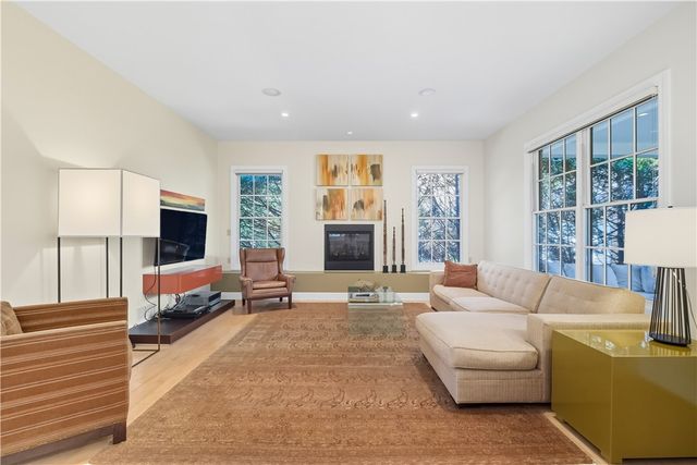 1219 Fairstead Ln., Squirrel Hill, PA 15217