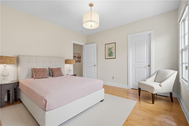 1219 Fairstead Ln., Squirrel Hill, PA 15217