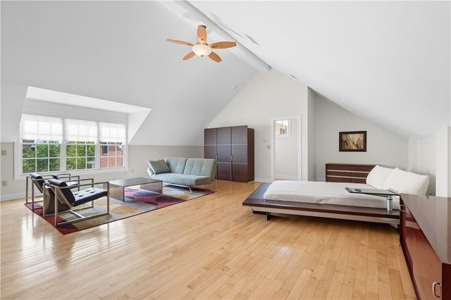1219 Fairstead Ln., Squirrel Hill, PA 15217