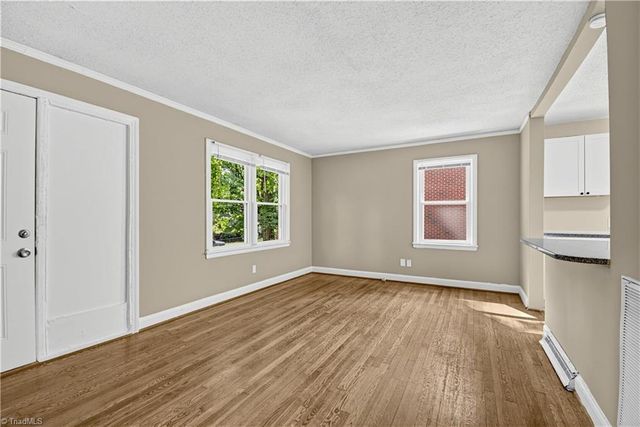 843 Willow Place, High Point, NC 27260