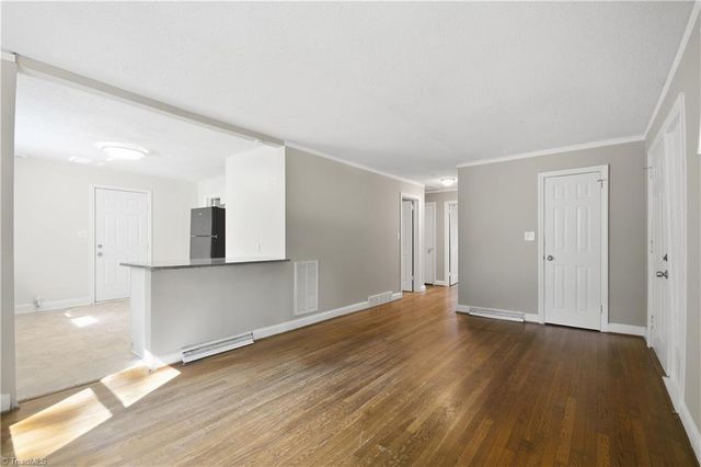843 Willow Place, High Point, NC 27260