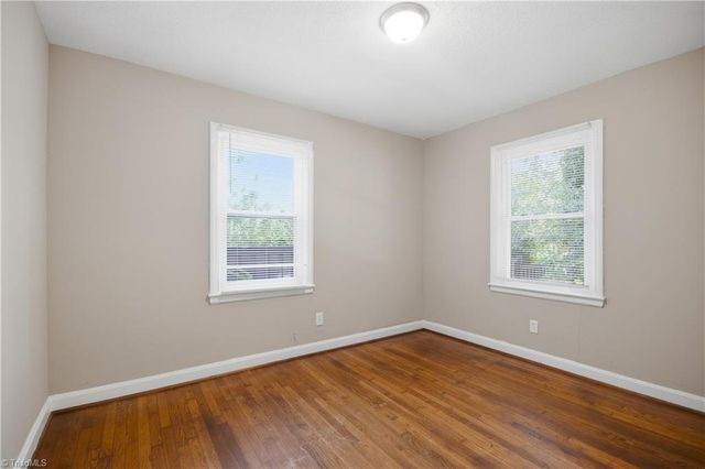 843 Willow Place, High Point, NC 27260