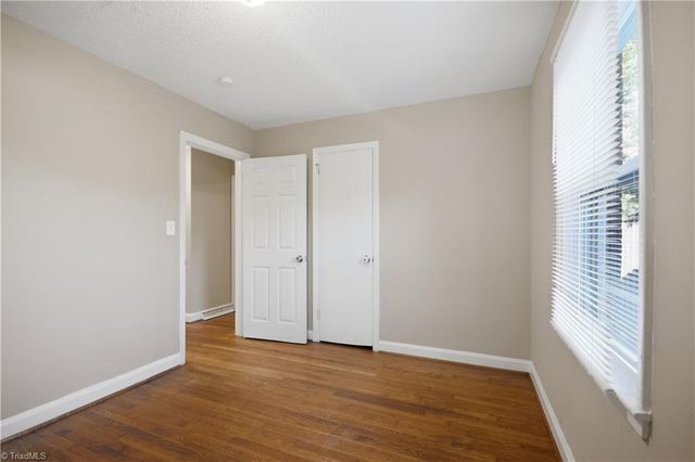 843 Willow Place, High Point, NC 27260