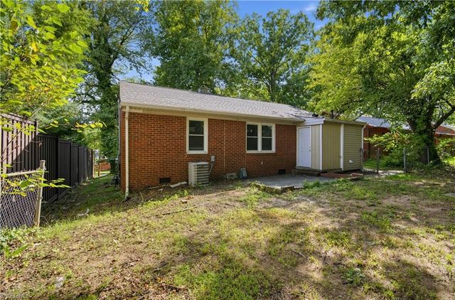 843 Willow Place, High Point, NC 27260