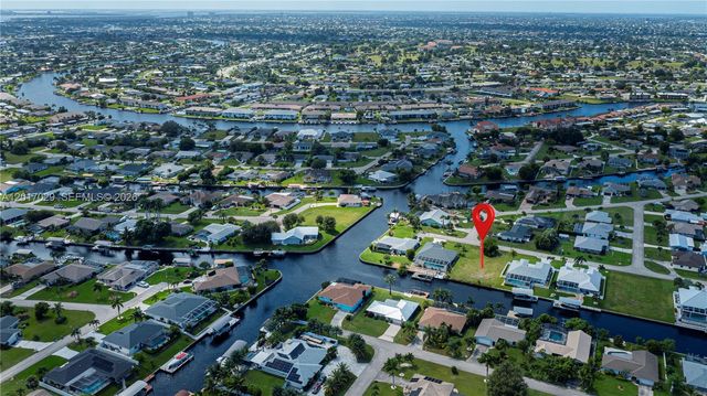 3725 SE 13th Ave, Cape Coral, FL 33904