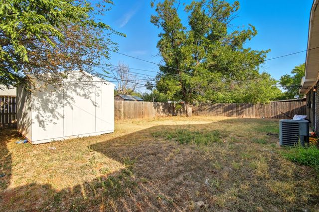 1974 Westview Drive, Abilene, TX 79603