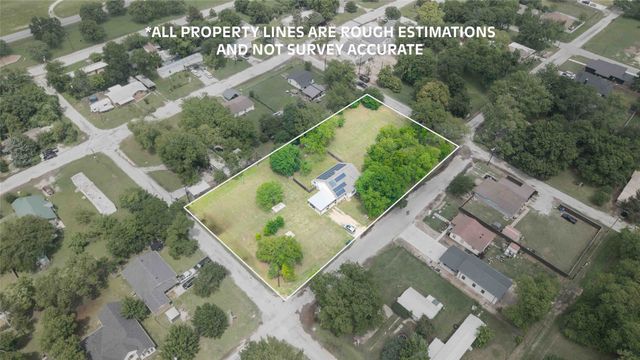 306 Owens Street, Bridgeport, TX 76426