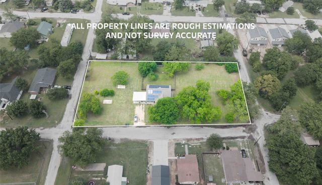 306 Owens Street, Bridgeport, TX 76426