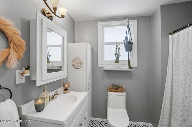 1421 E Sandusky Street, Findlay, OH 45840