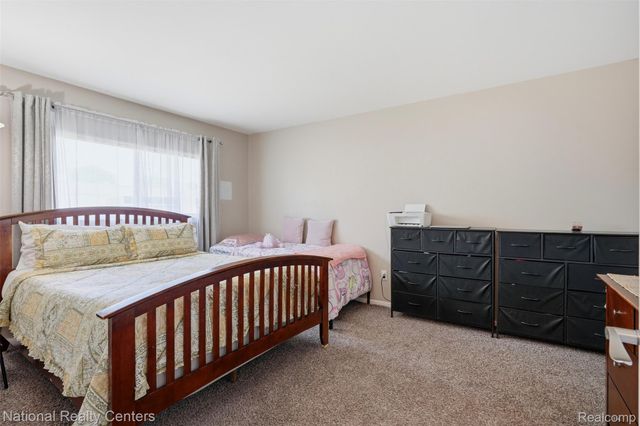 5549 Mansfield Avenue, Sterling Heights, MI 48310