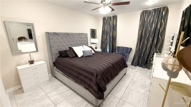 1904 E Ridgeway Circle, Edinburg, TX 78542