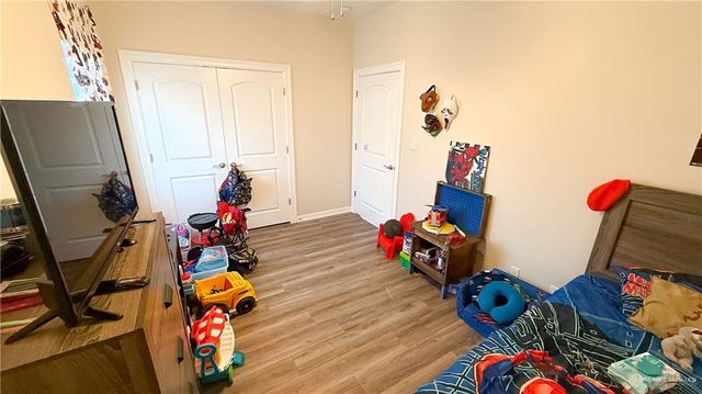 1904 E Ridgeway Circle, Edinburg, TX 78542