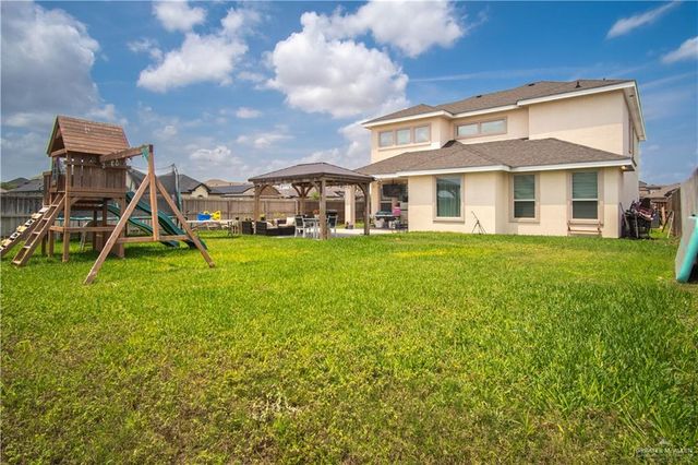 1904 E Ridgeway Circle, Edinburg, TX 78542