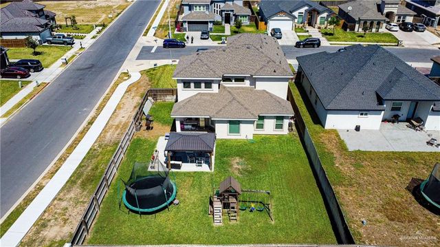 1904 E Ridgeway Circle, Edinburg, TX 78542