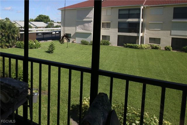 11220 Caravel CIR 203, Fort Myers, FL 33908