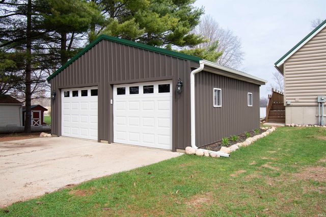 4845 N 300 W, Shipshewana, IN 46565