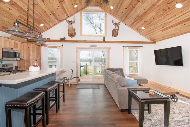 4845 N 300 W, Shipshewana, IN 46565