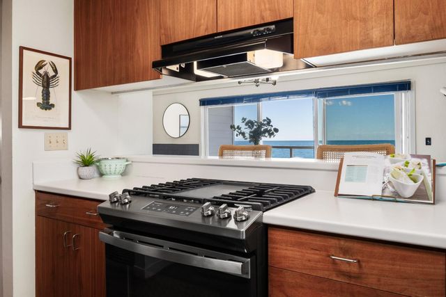 22130 E Cliff Drive 3D, Santa Cruz, CA 95062